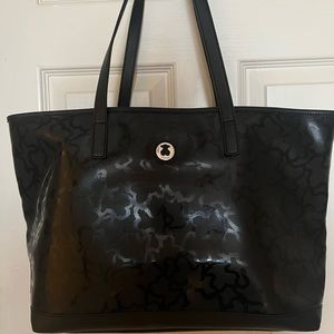 Tous tote